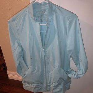 New year new you! Great workout jacket!